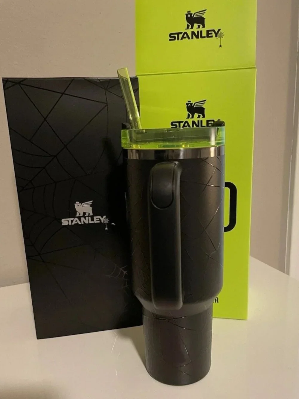Stanley Halloween Web Glow H2.0 40oz Tumbler Limited Edition- New Fast Shipping